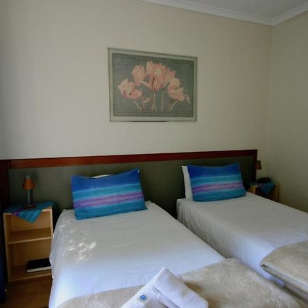 Clouds Guest House Durbanville Exteriör bild