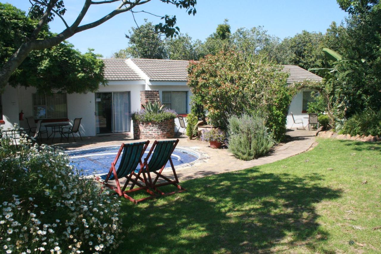 Clouds Guest House Durbanville Exteriör bild